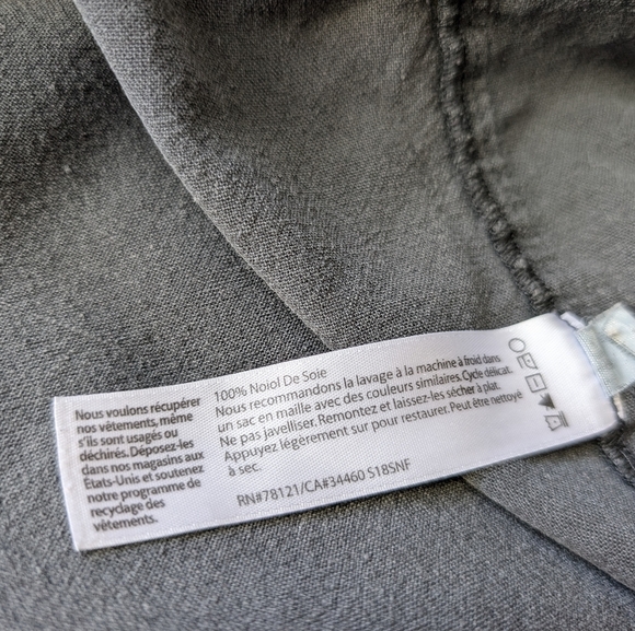 Eileen Fisher 100% Silk Noil Cardigan | Minimalist Layer - Picture 4 of 4